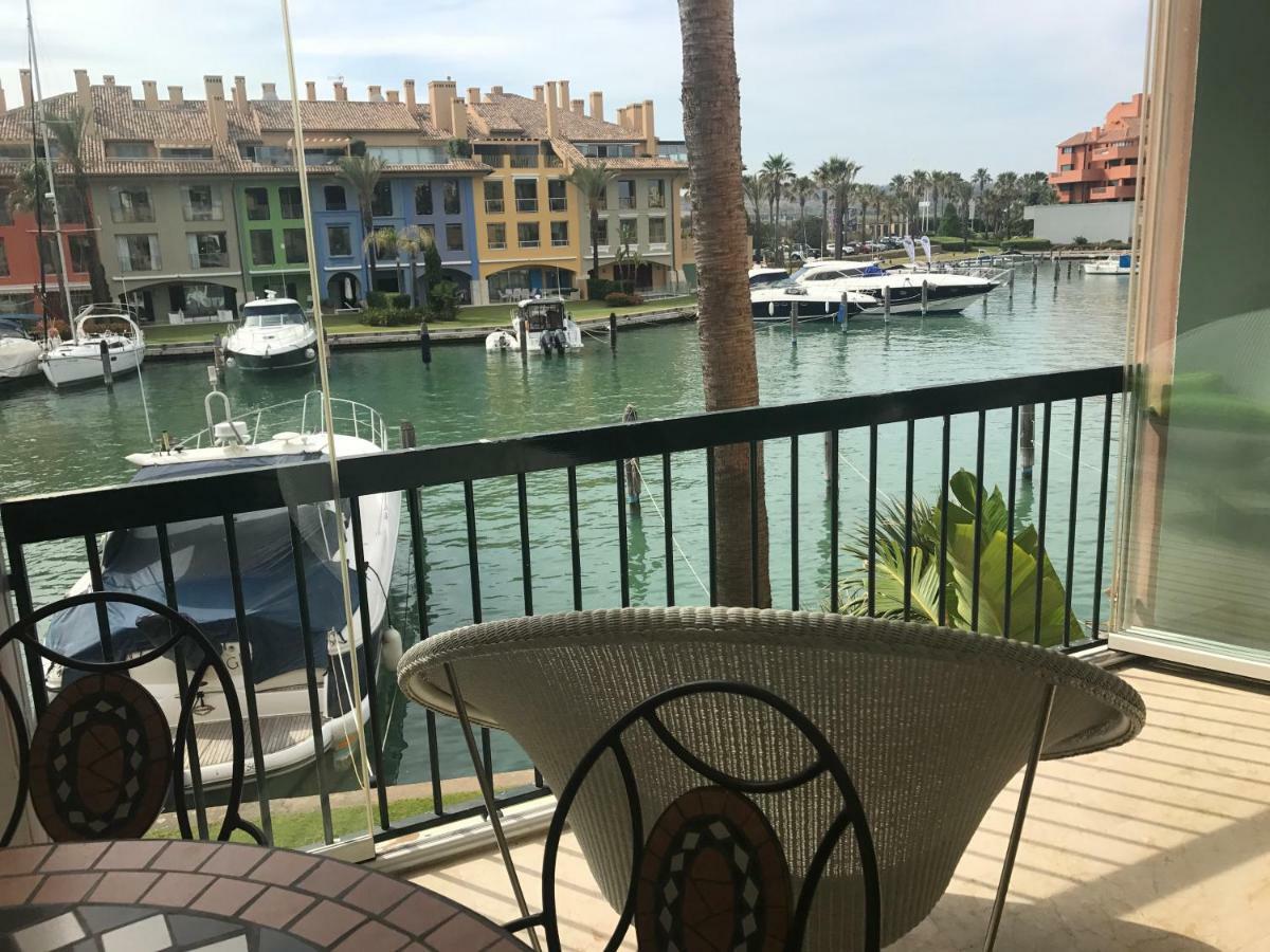 Apartamento Con Piscina ,Playa Con Vistas Panoramicas En La Marina De Sotogrande San Roque  Zewnętrze zdjęcie