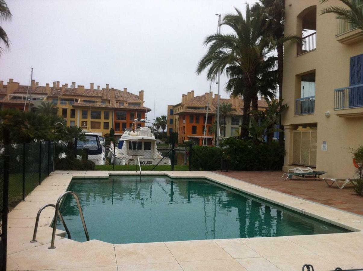Apartamento Con Piscina ,Playa Con Vistas Panoramicas En La Marina De Sotogrande San Roque  Zewnętrze zdjęcie