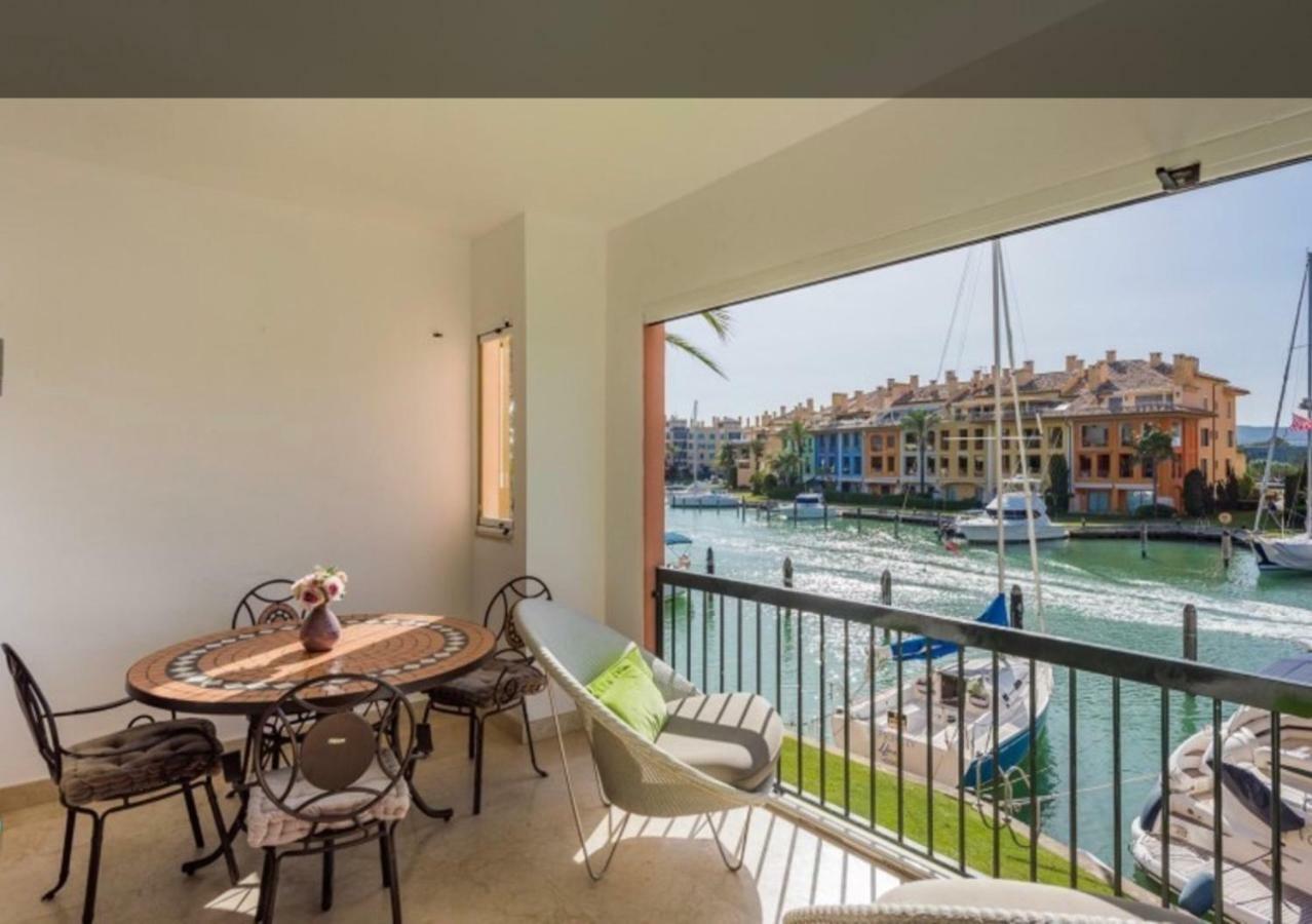 Apartamento Con Piscina ,Playa Con Vistas Panoramicas En La Marina De Sotogrande San Roque  Zewnętrze zdjęcie